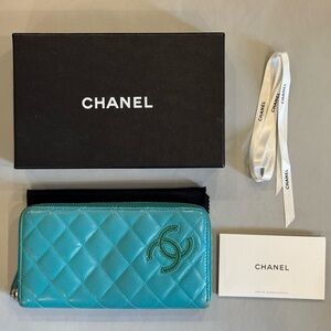 CHANEL Turquoise Quilted Wallet (Full Inclusion)
